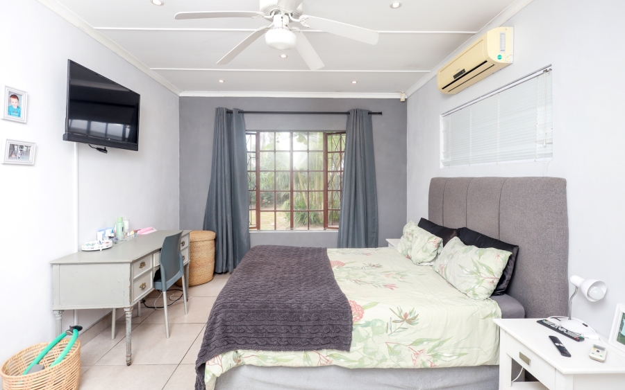 4 Bedroom Property for Sale in Gonubie Eastern Cape